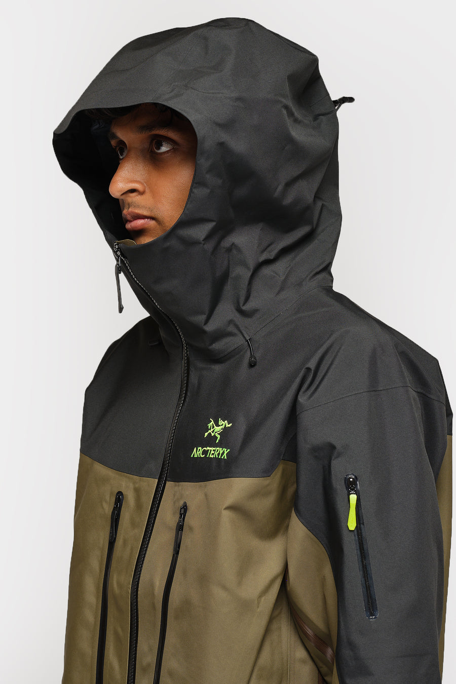 Arc'teryx Alpha SV Jacket in Spotlight - Notre