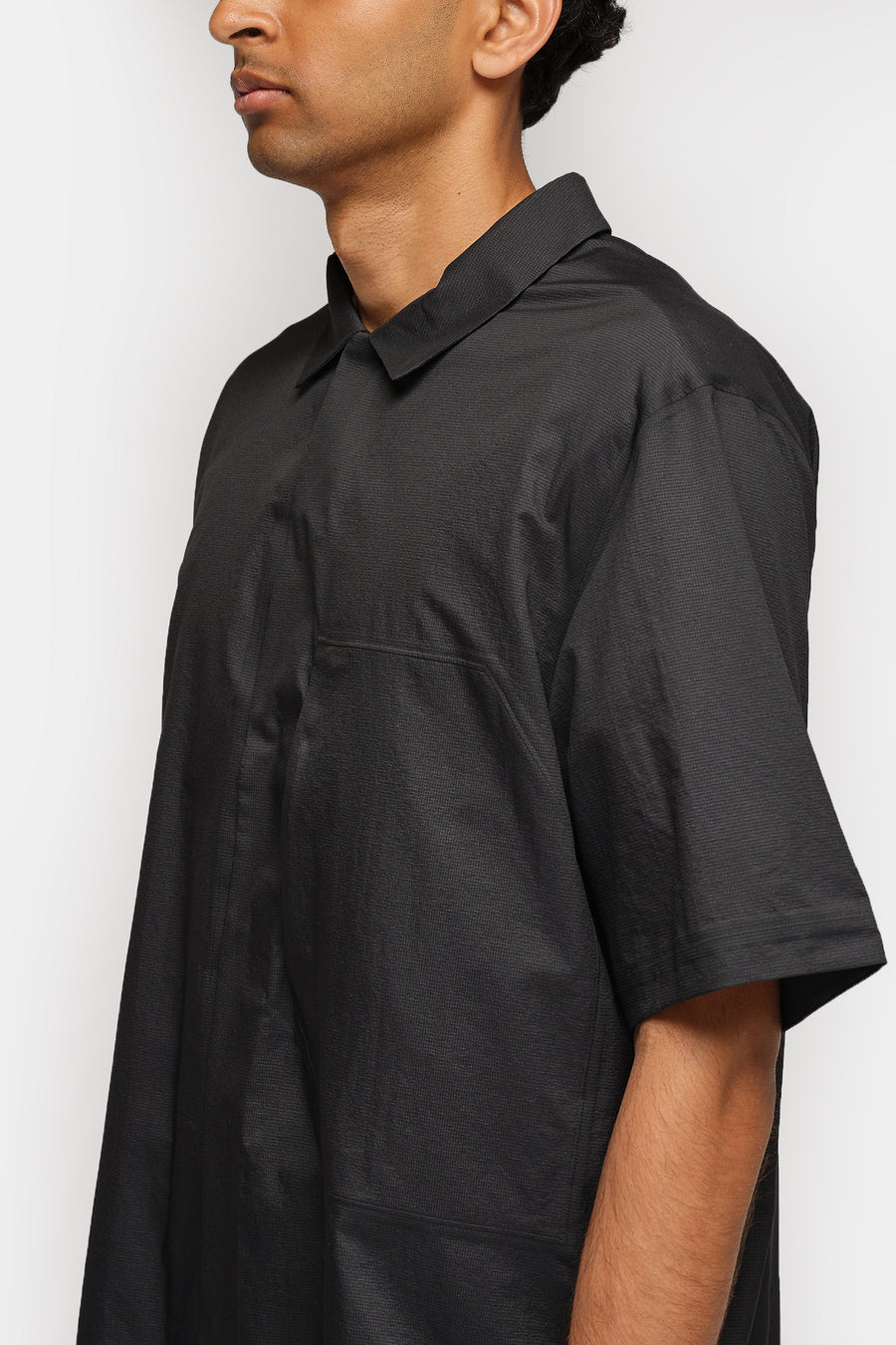 Arc’teryx Veilance Demlo SS Shirt in Black - Notre
