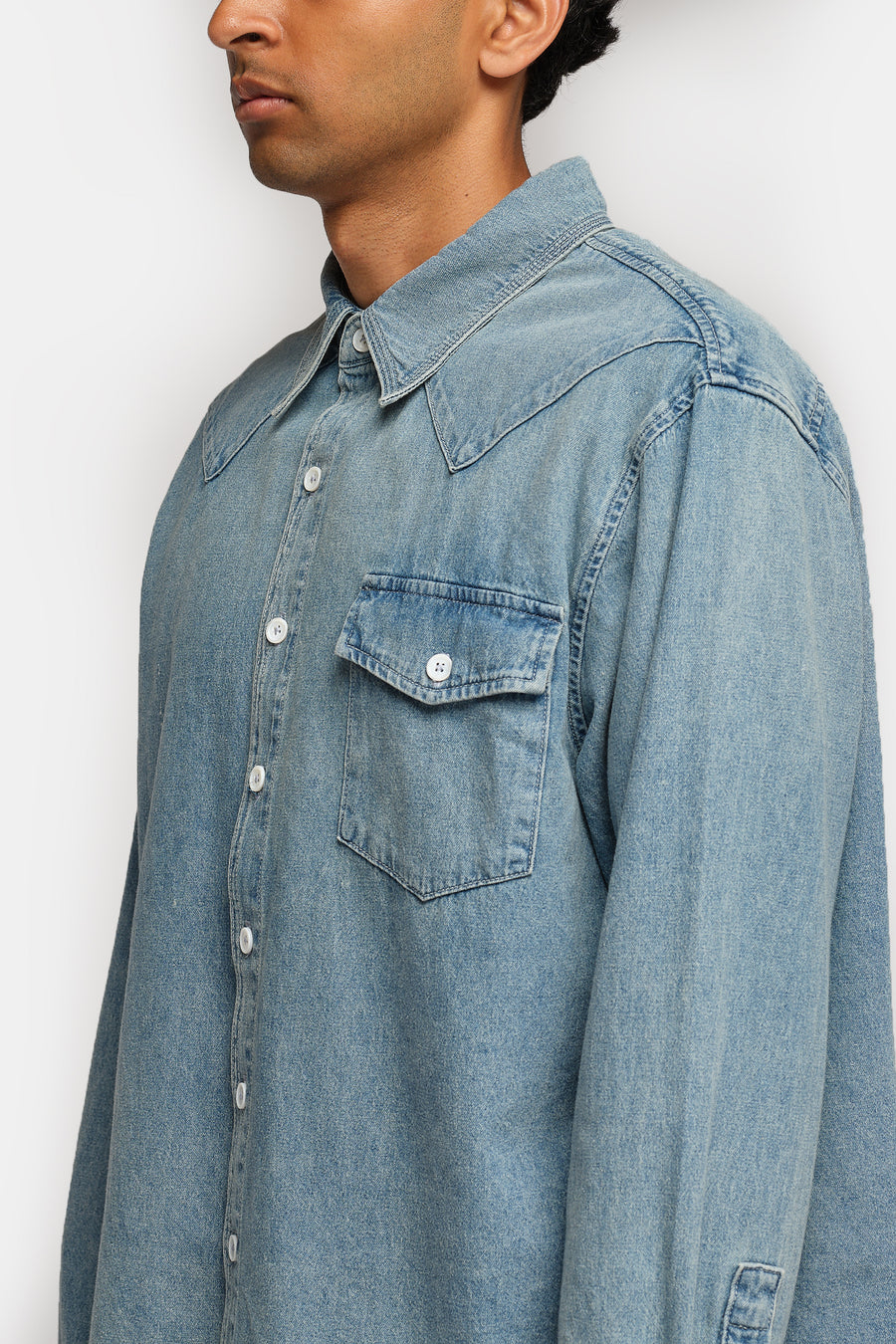Bare Knuckles Marston Chambray Shirt in Light Wash - Notre