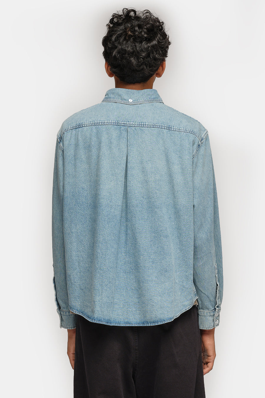 Bare Knuckles Marston Chambray Shirt in Light Wash - Notre