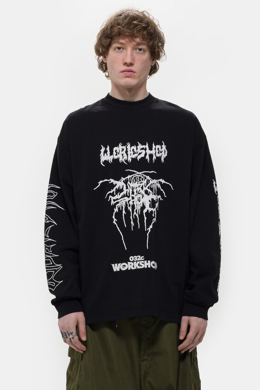 032C Armour Long Sleeve T-Shirt in Faded Black - Notre