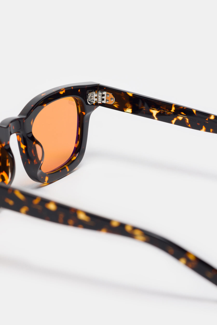 Akila Ascent Sunglasses in Tokyo Tortoise/Orange - Notre