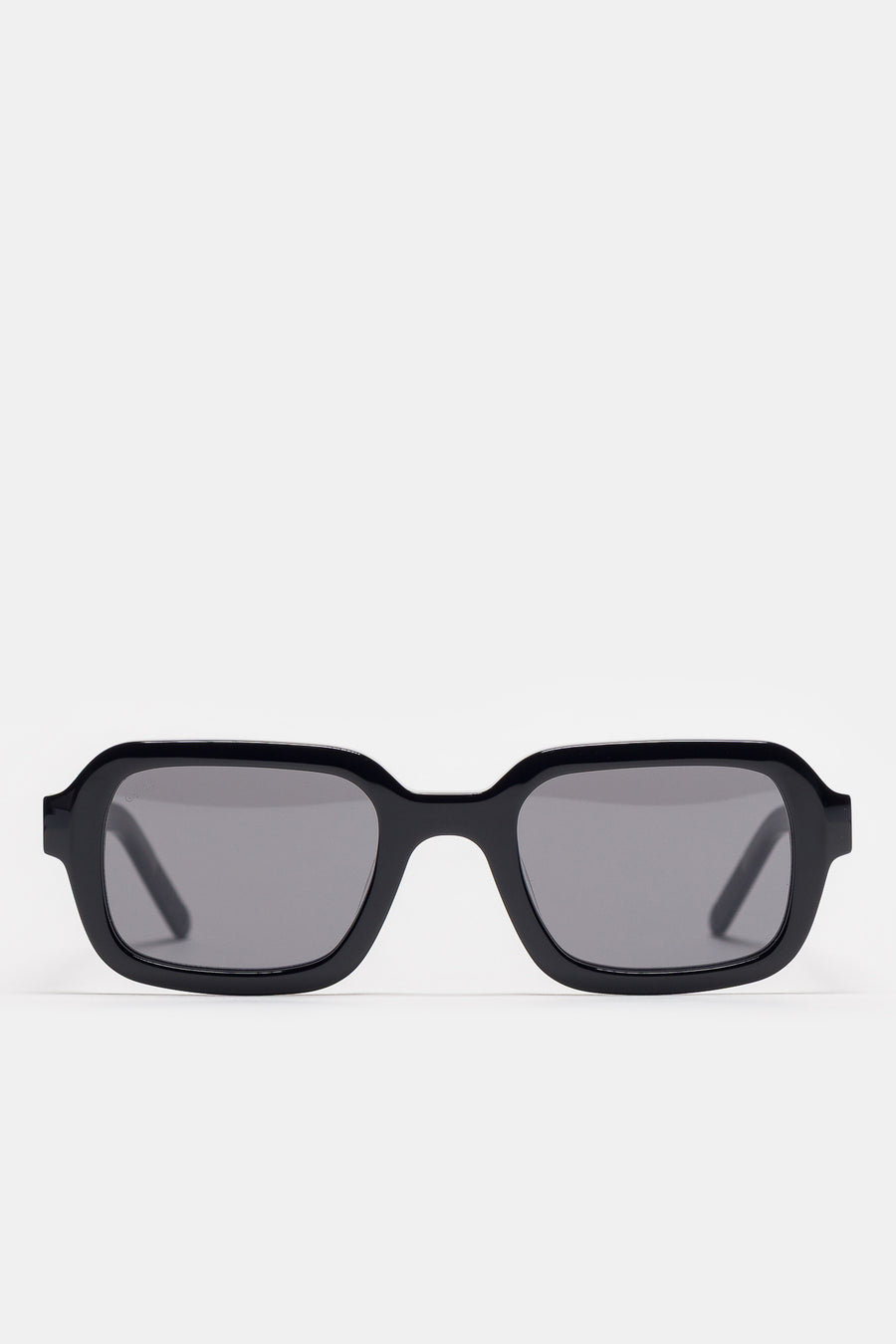 Akila Cascade Sunglasses in Black/Black - Notre