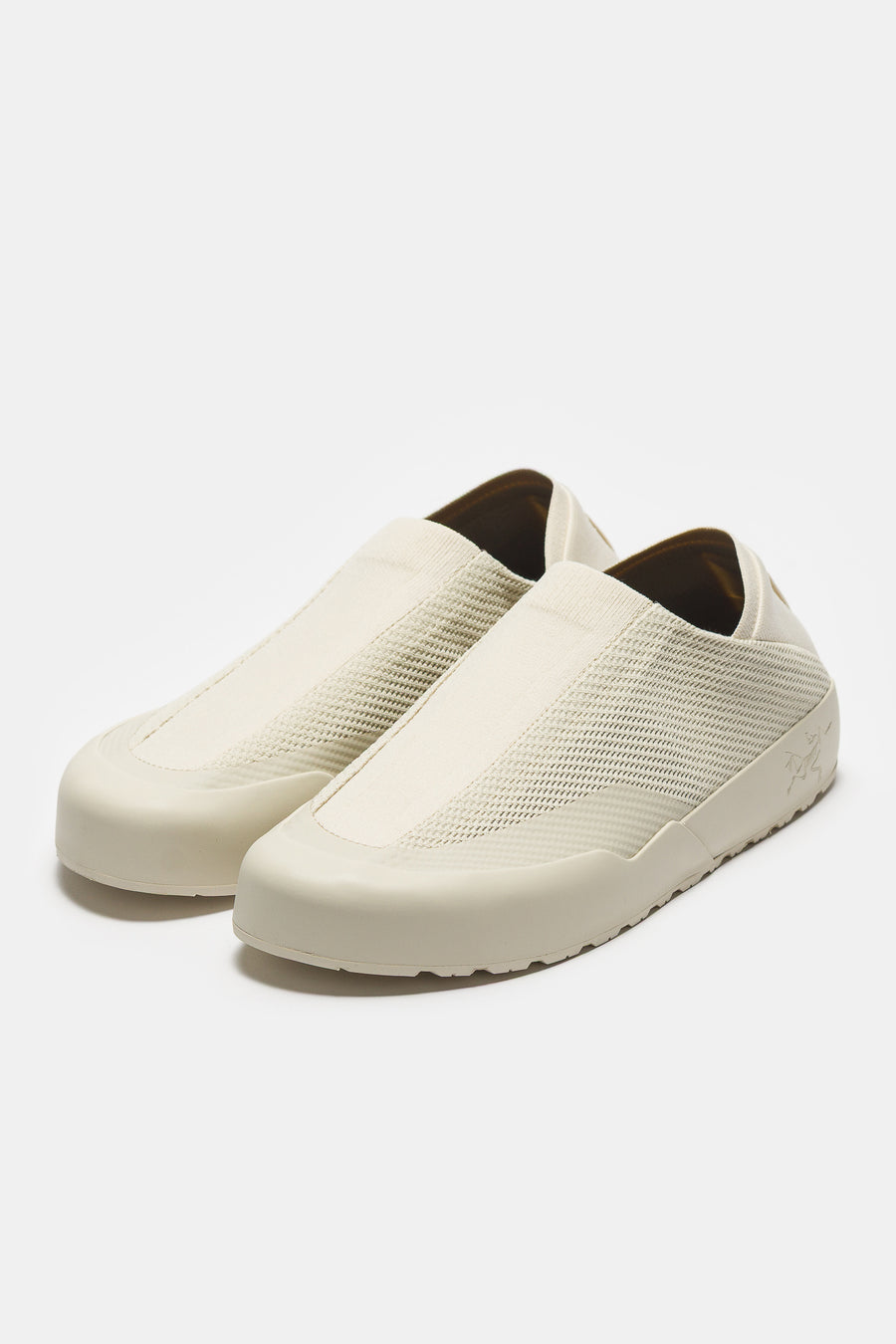 Arc'teryx Kragg Sneaker in Sea Salt/Sea Salt - Notre