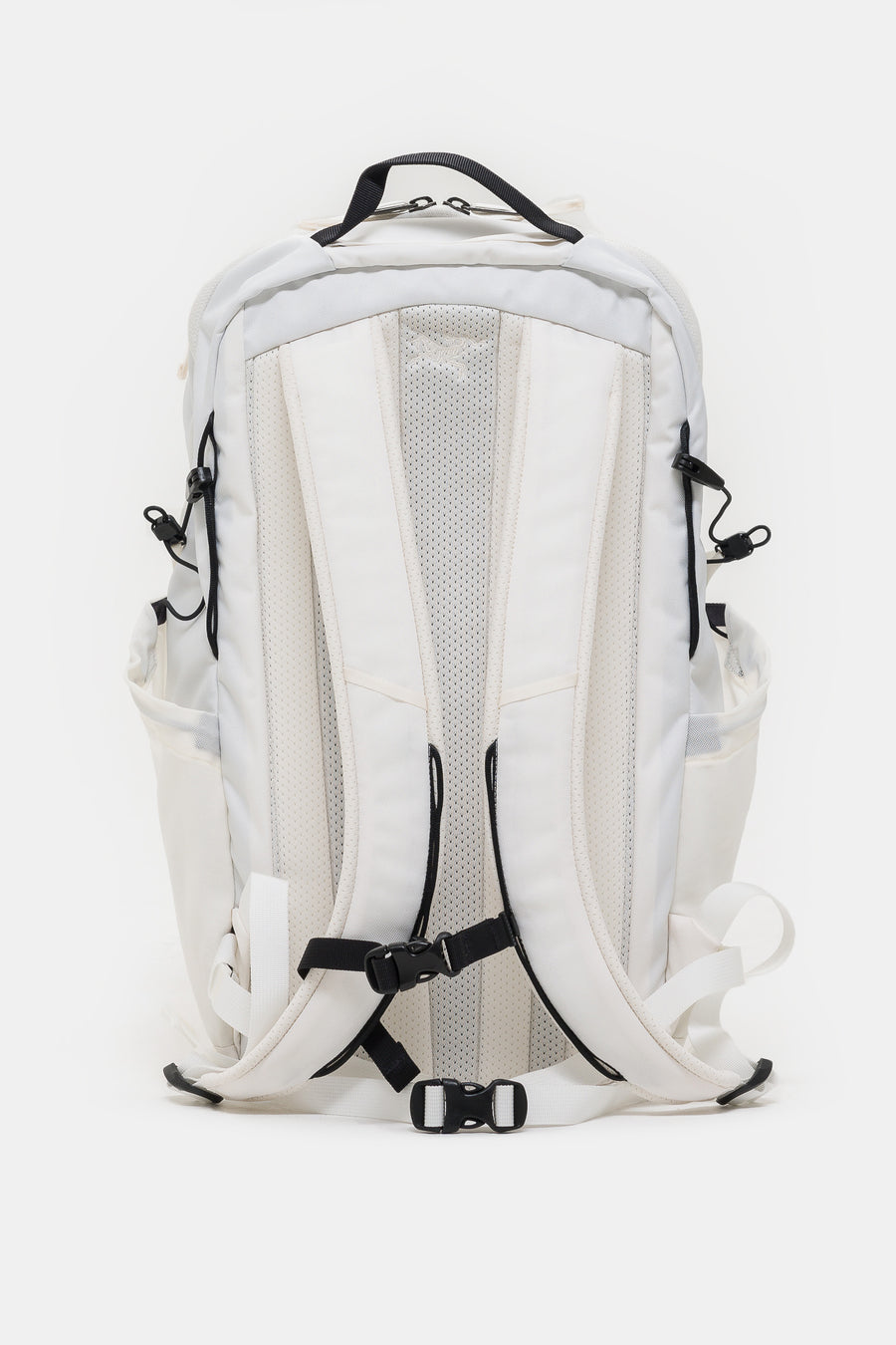 Arc'teryx Mantis 26 Backpack in Arctic Silk - Notre