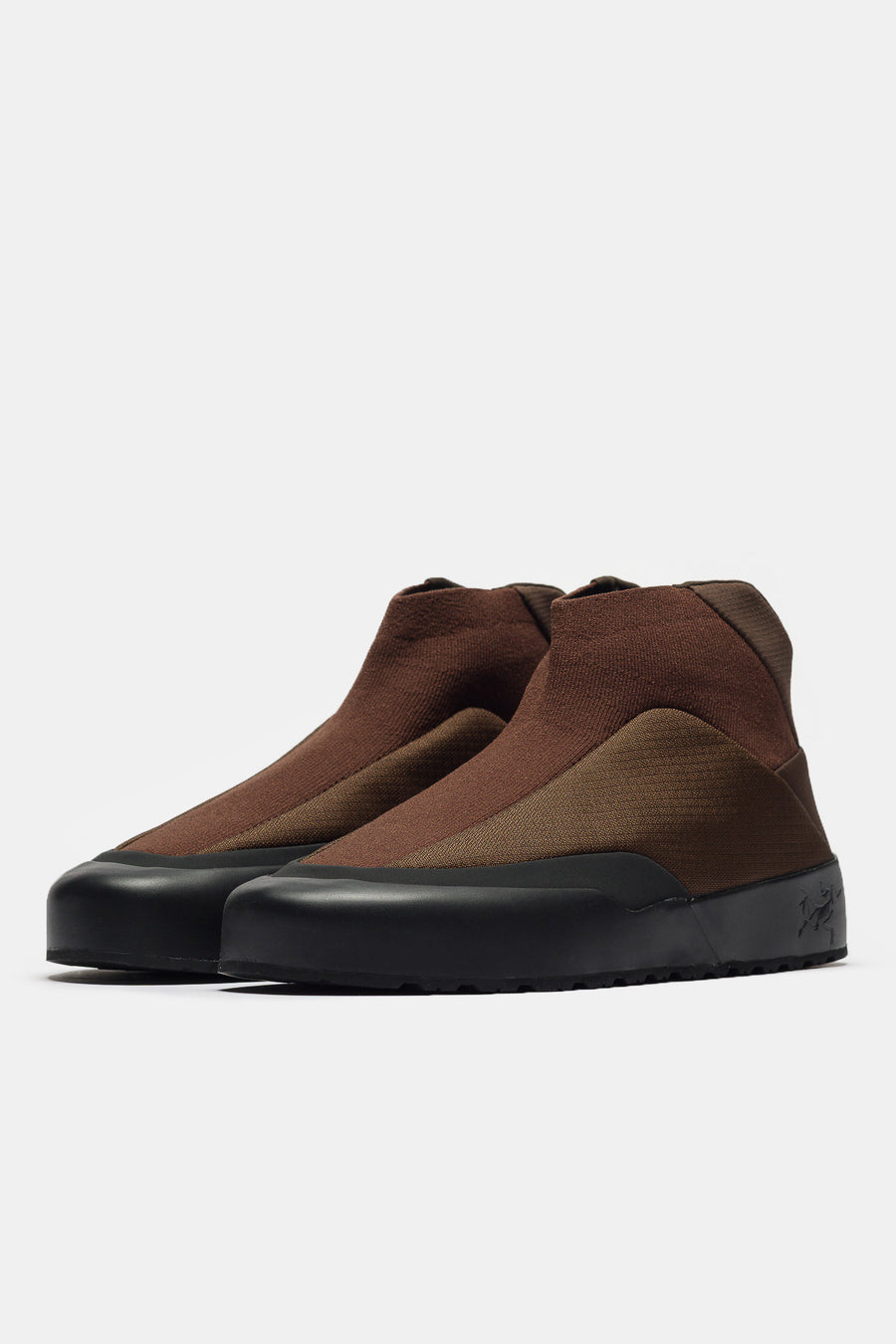 Arc'teryx Kragg Insulated Sneaker in Carob/Black - Notre
