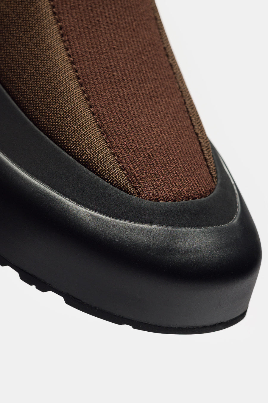 Arc'teryx Kragg Insulated Sneaker in Carob/Black - Notre