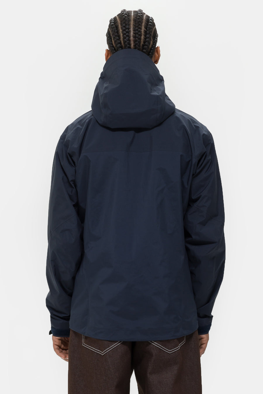 Arc'teryx Beta AR Stormhood Jacket in Black Sapphire - Notre