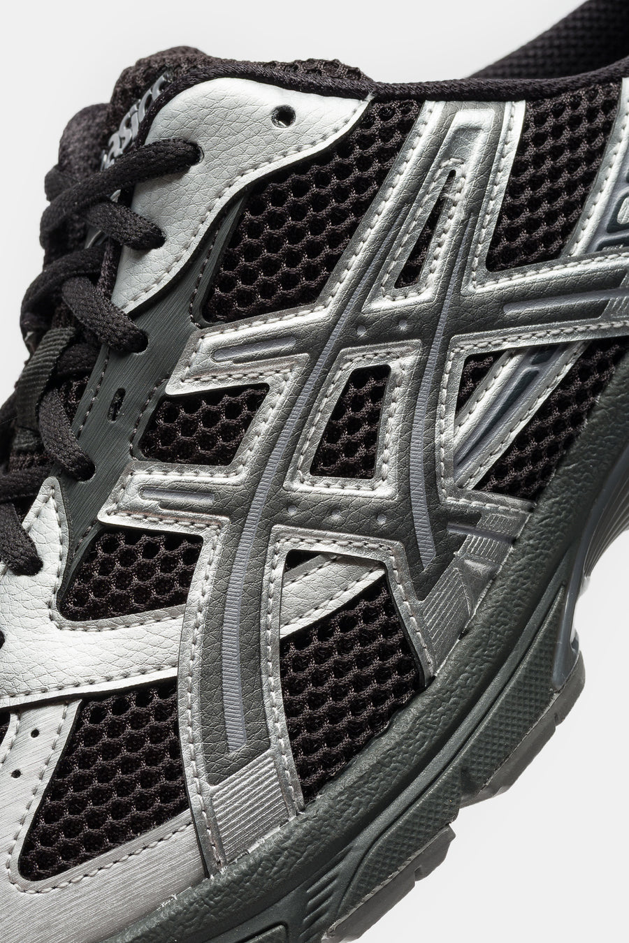 ASICS Gel-1130 Mule in Black/Graphite - Notre