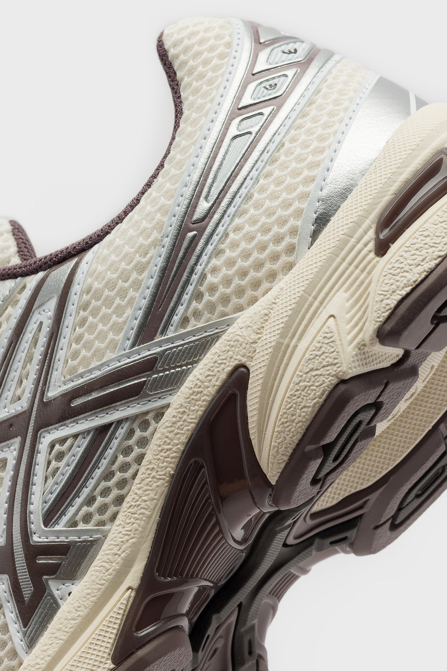 ASICS Gel-1130 Sneaker in Cream/Cocoa Powder - Notre