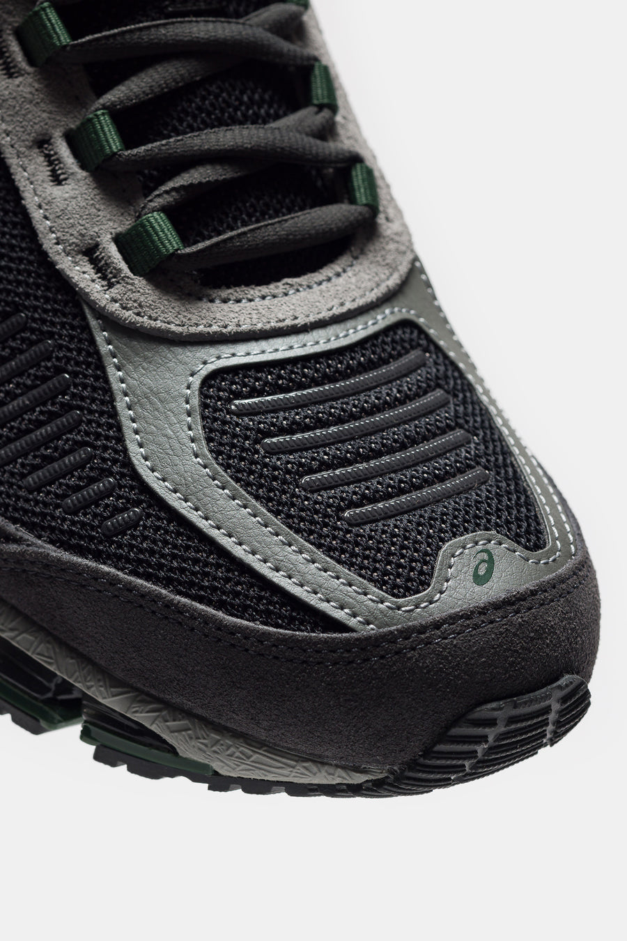 ASICS Gel-Quantum 360 I AMP Sneaker in Black/Obsidian Grey - Notre
