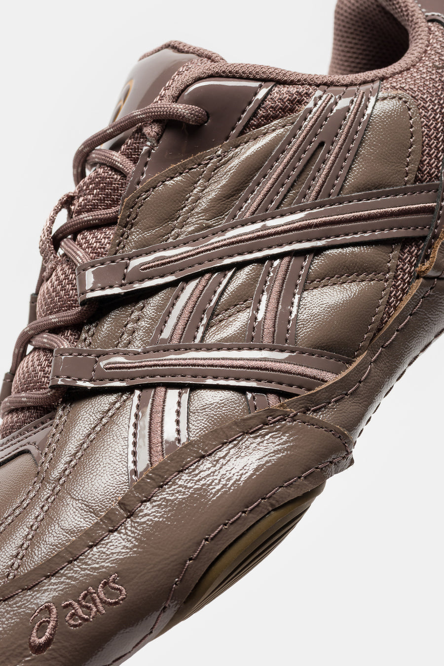 ASICS Hypersync Sneaker in Cocoa Powder/Cocoa Powder - Notre