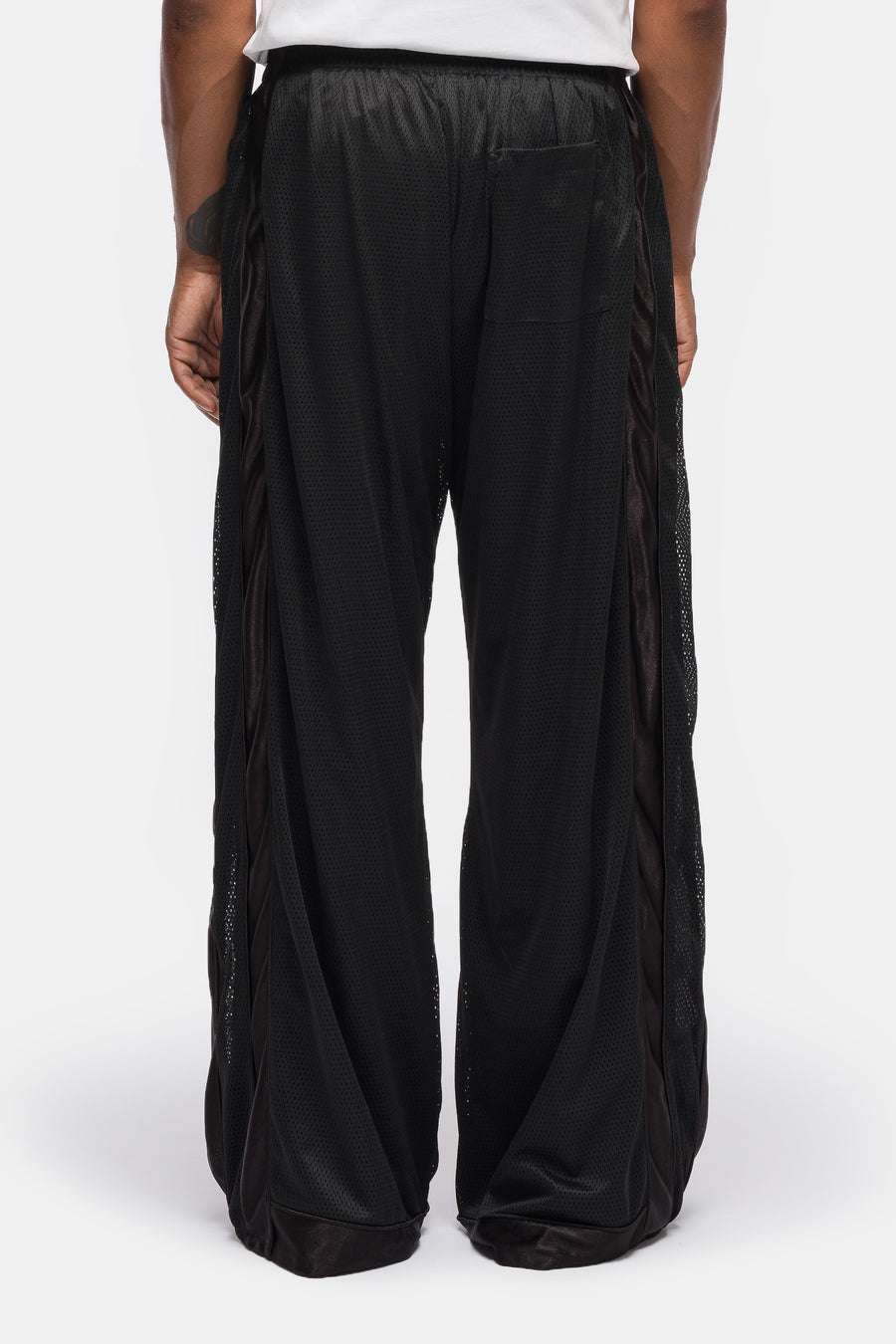 Basketcase Gallery Band1 Lounge Pant in Black - Notre