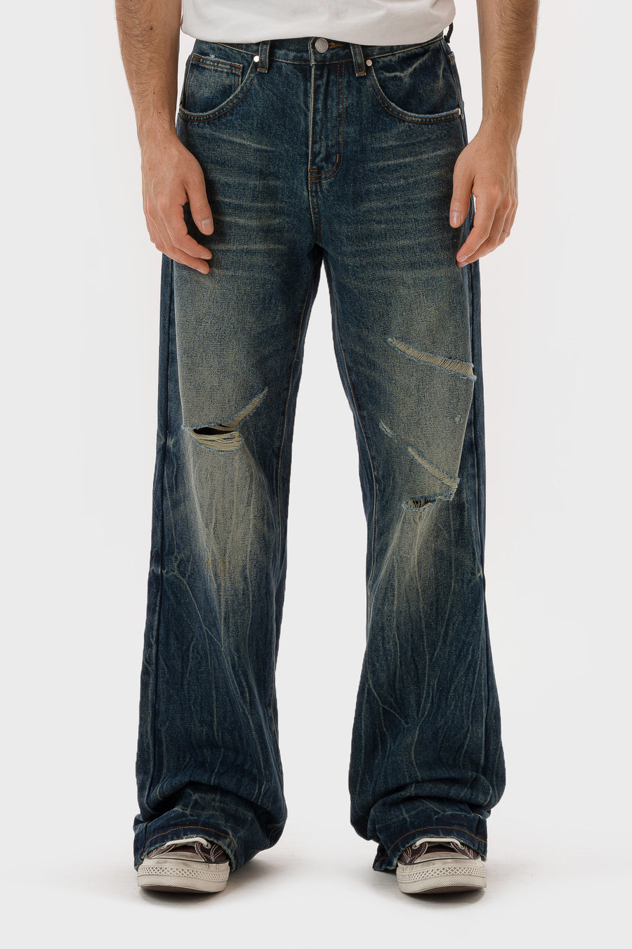 Basketcase Gallery LAX Straight Leg Jean in Dakota Wash - Notre