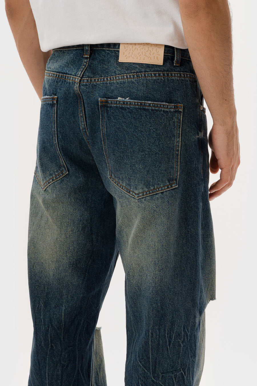 Basketcase Gallery LAX Straight Leg Jean in Dakota Wash - Notre