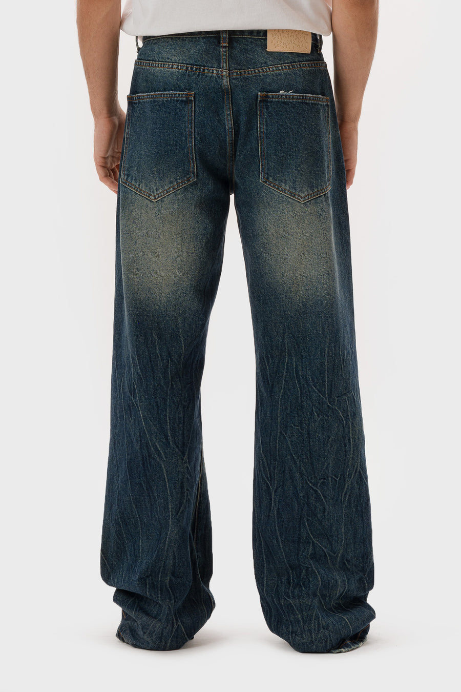 Basketcase Gallery LAX Straight Leg Jean in Dakota Wash - Notre