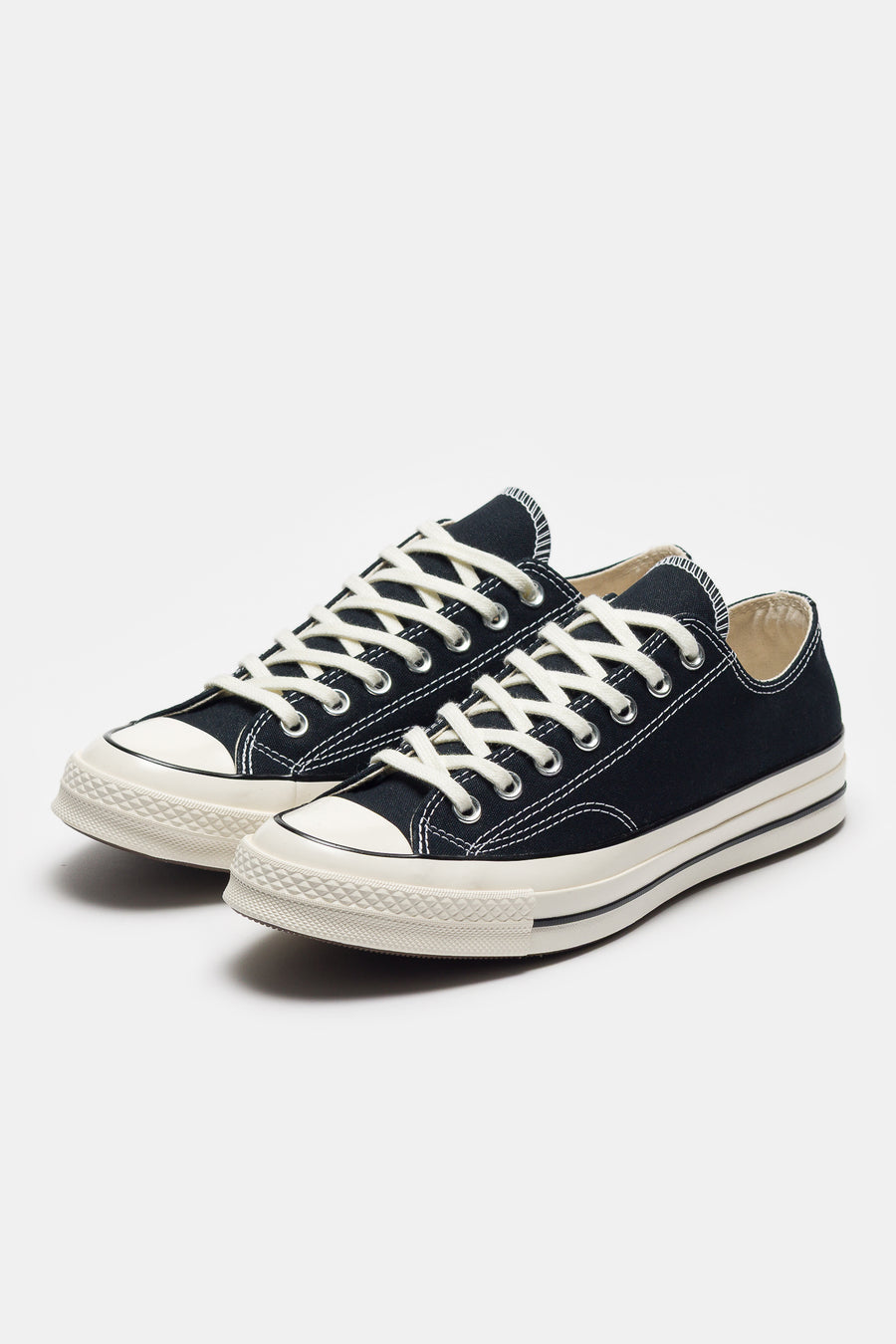 Converse Chuck 70 Ox Sneaker in Black/Egret - Notre