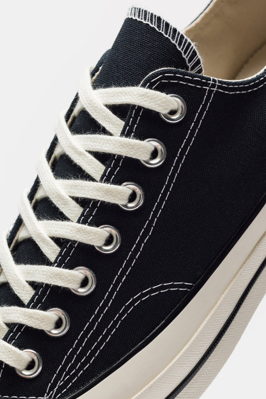 Converse Chuck 70 Ox Sneaker in Black/Egret - Notre