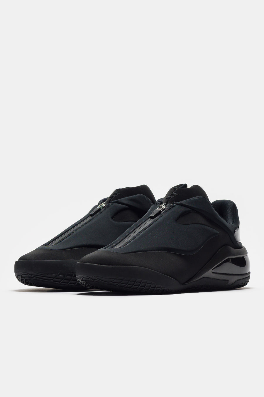 Converse Shai 001 Ox Sneaker in Charm Black - Notre