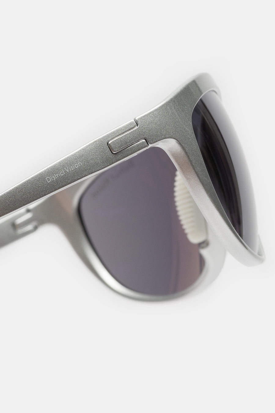 District Vision Takeyoshi Altitude Master Sunglasses in Silver/D+ Onyx Mirror - Notre