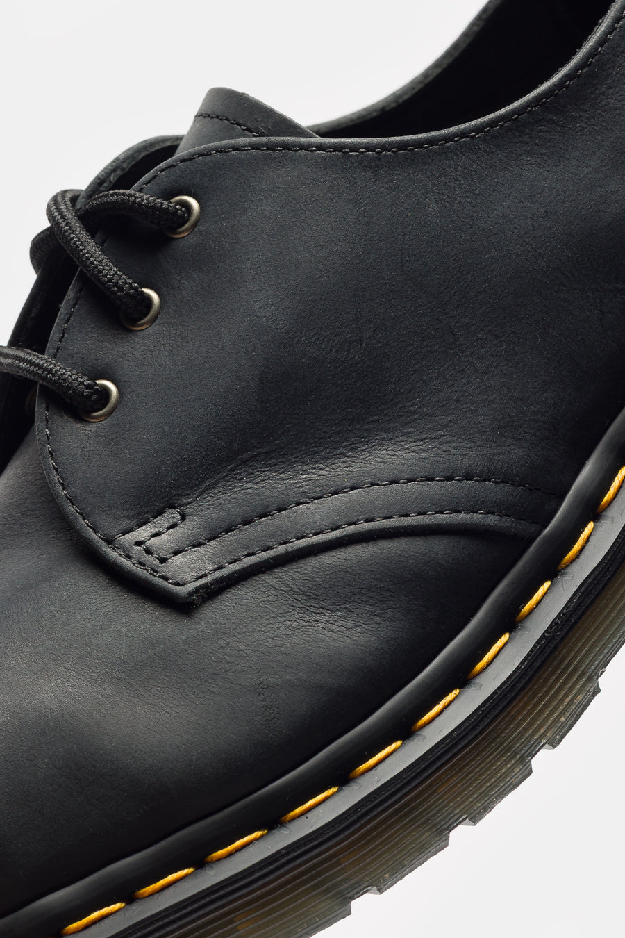 Dr. Martens 1461 MT Derby in Black - Notre