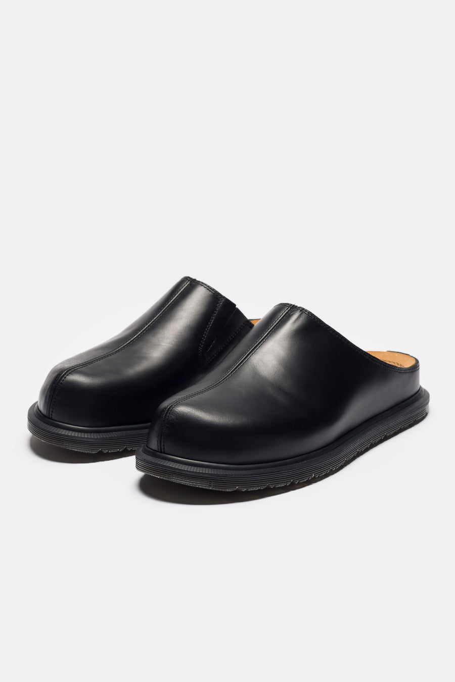 Dr. Martens San Mule Shoe in Black Orleans - Notre