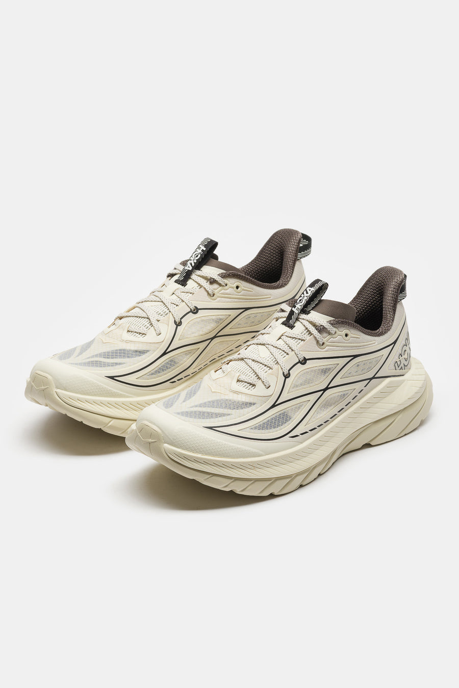 HOKA Mach Remastered Sneaker in Eggshell/Asphalt Grey - Notre