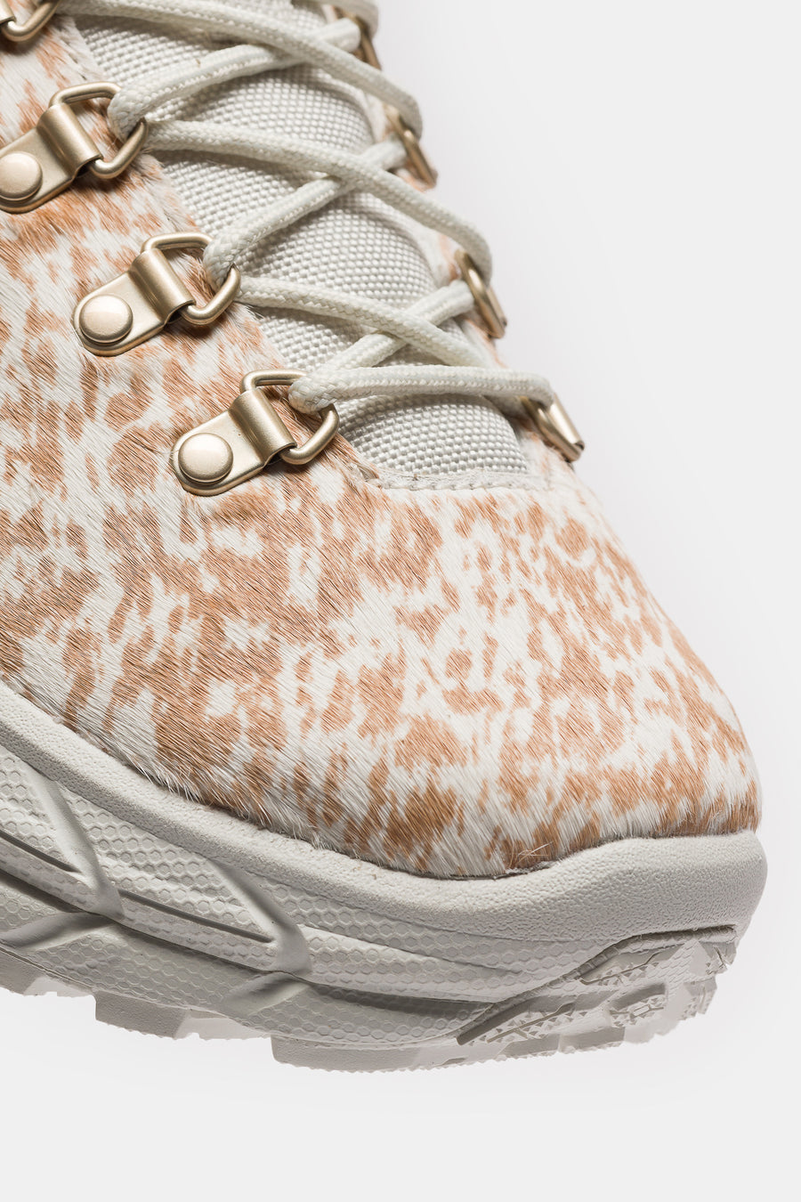 HOKA Tor Summit Sneaker in White Onyx - Notre
