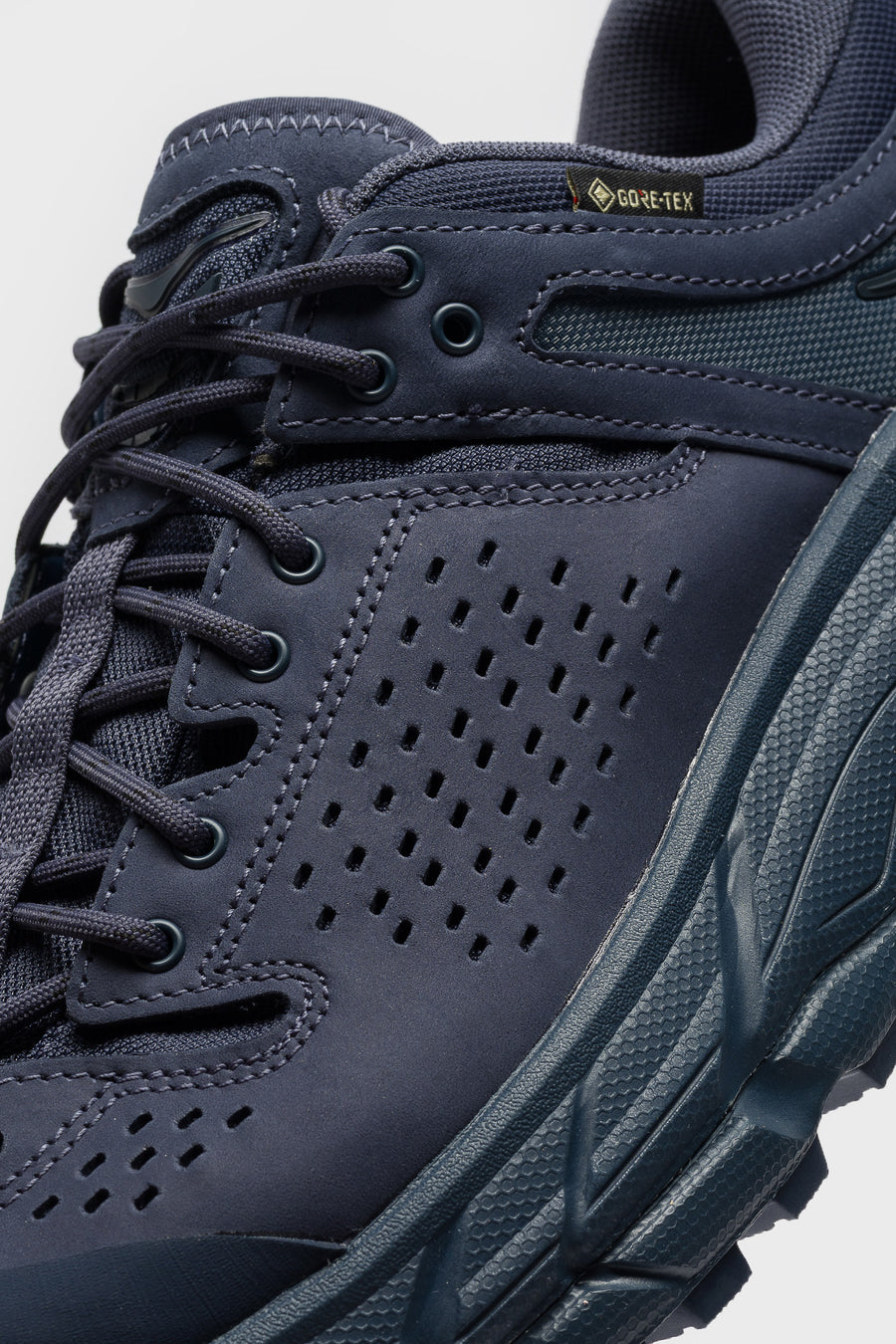 HOKA Tor Ultra Lo Sneaker in Varsity Navy/Varsity Navy - Notre