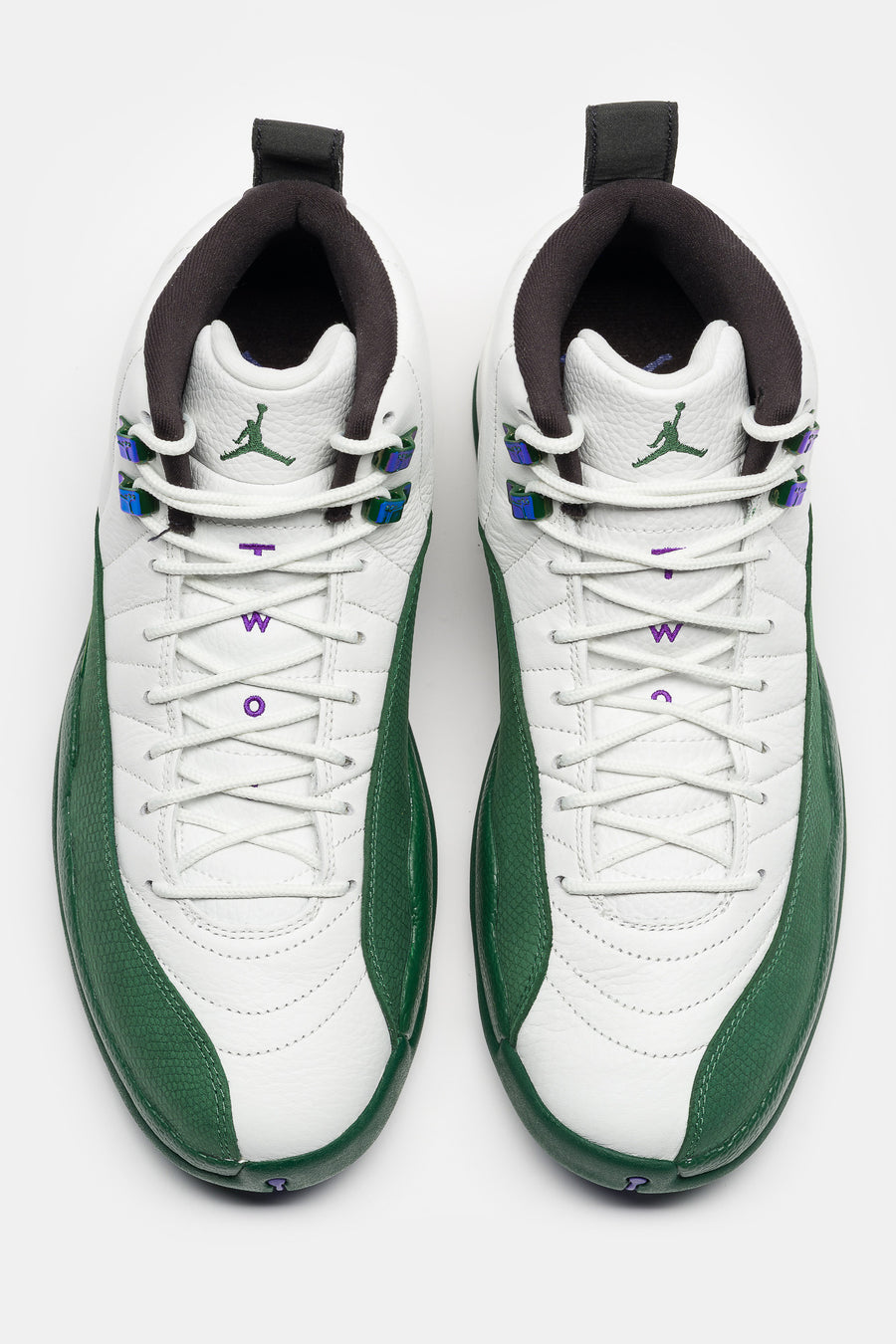 Jordan Air Jordan 12 Retro Sneaker in Summit White/Gorge Green - Notre