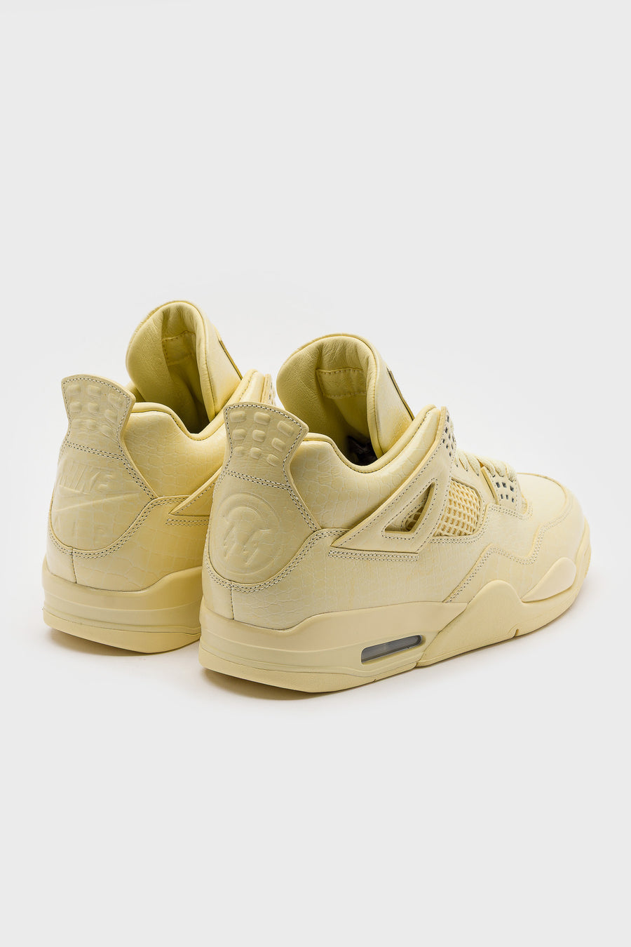Jordan J Balvin Air Jordan 4 Retro Sneaker in Lemonade/Lemonade - Notre