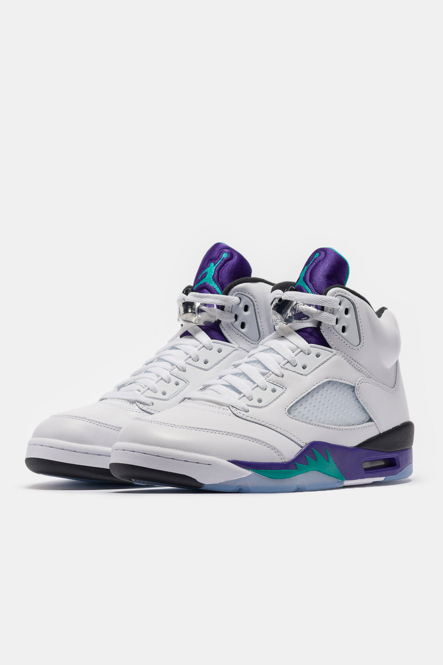 Jordan Air Jordan 5 Retro Sneaker in White/New Emerald/Grape Ice/Black - Notre