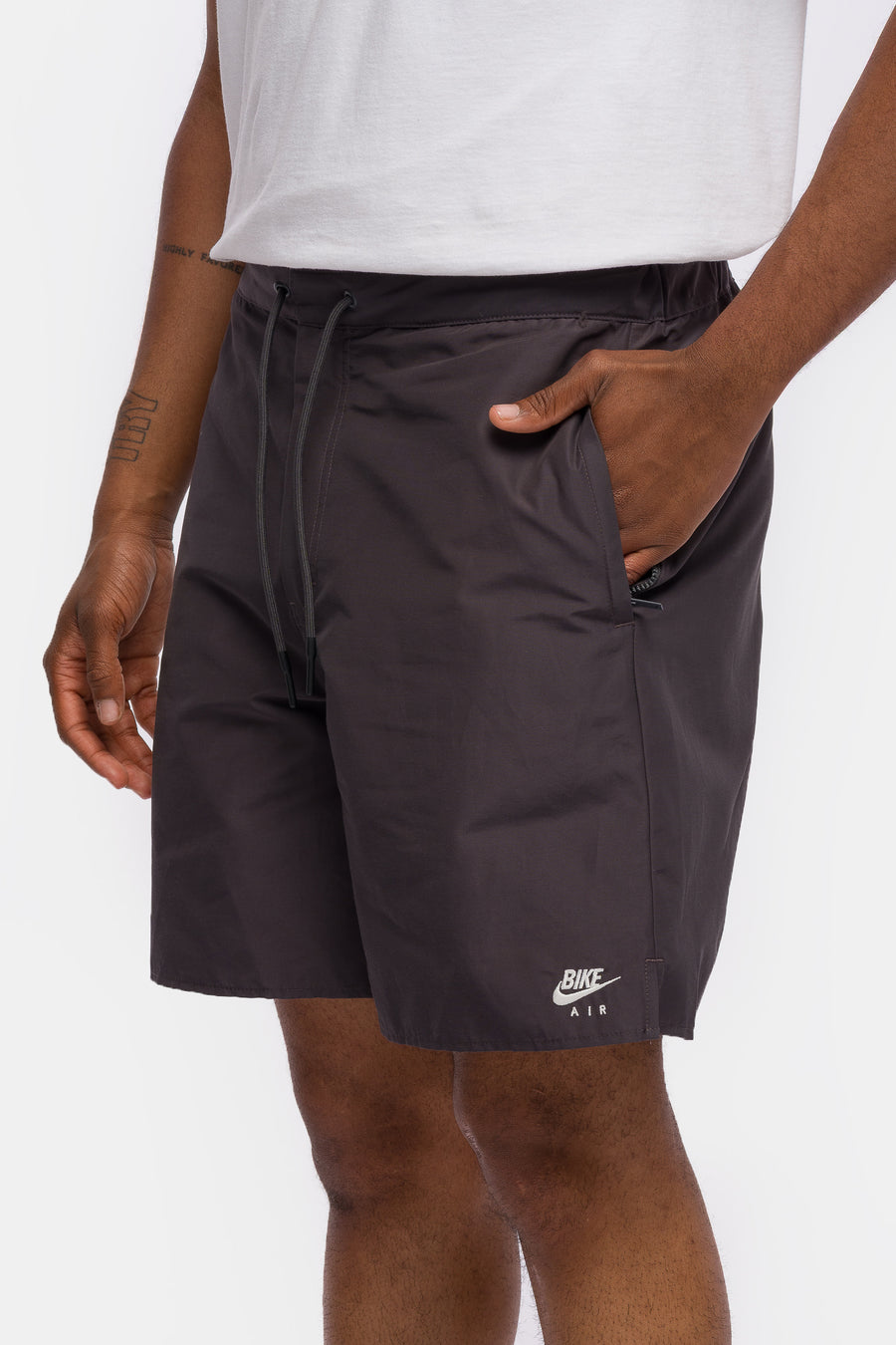 Jordan Nigel Sylvester Bike Air Short in Anthracite/Sail - Notre