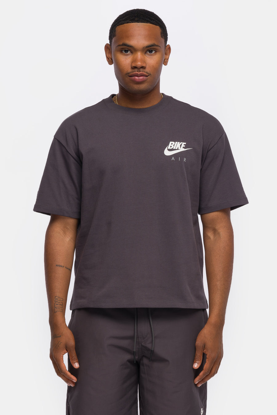 Jordan Nigel Sylvester Bike Air T-Shirt in Anthracite - Notre