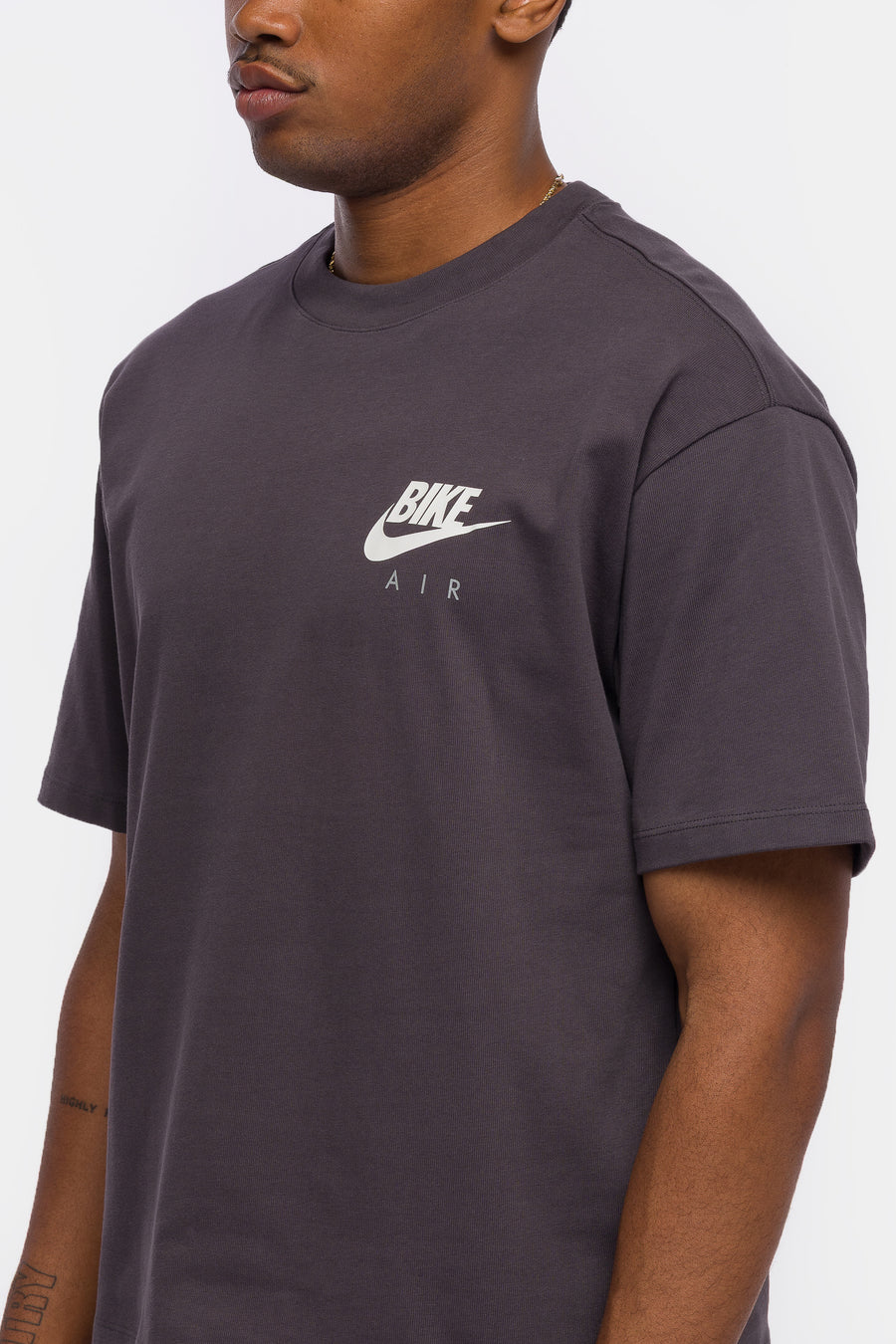 Jordan Nigel Sylvester Bike Air T-Shirt in Anthracite - Notre