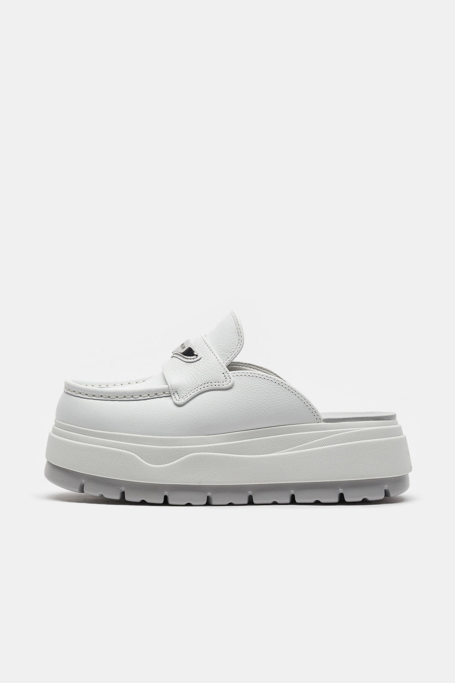 Jordan Air Jordan Mule Sneaker in Summit White/Metallic Silver/Vast Grey - Notre