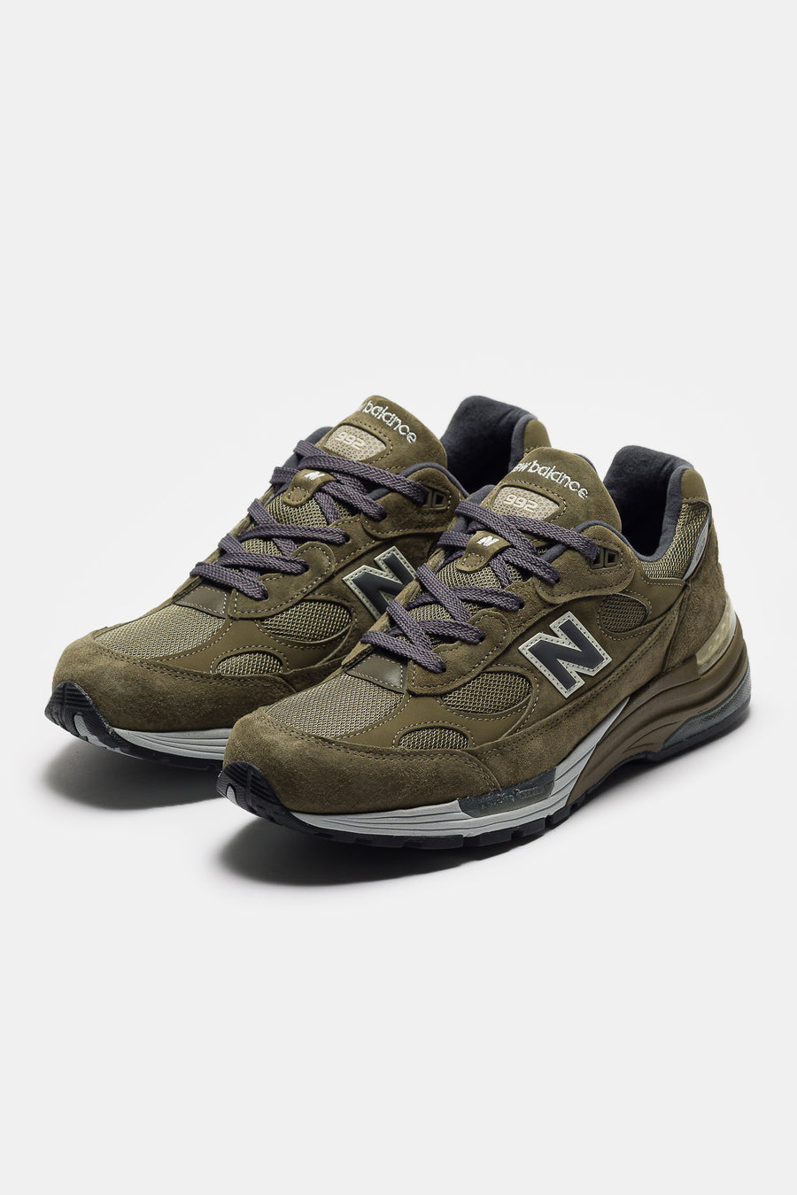 New Balance Made in USA 992 Sneaker in Dark Camo/Covert Green/Aluminum Grey - Notre