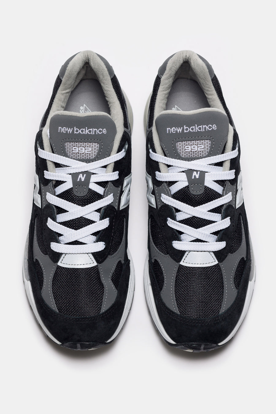 New Balance Made in USA 992 Sneaker in Black/Grey/Silver Metallic - Notre