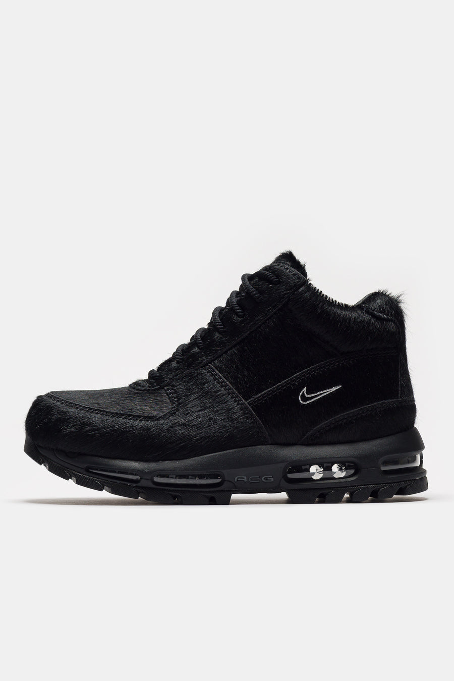 Nike Air Max Goadome Boot in Black/Black - Notre