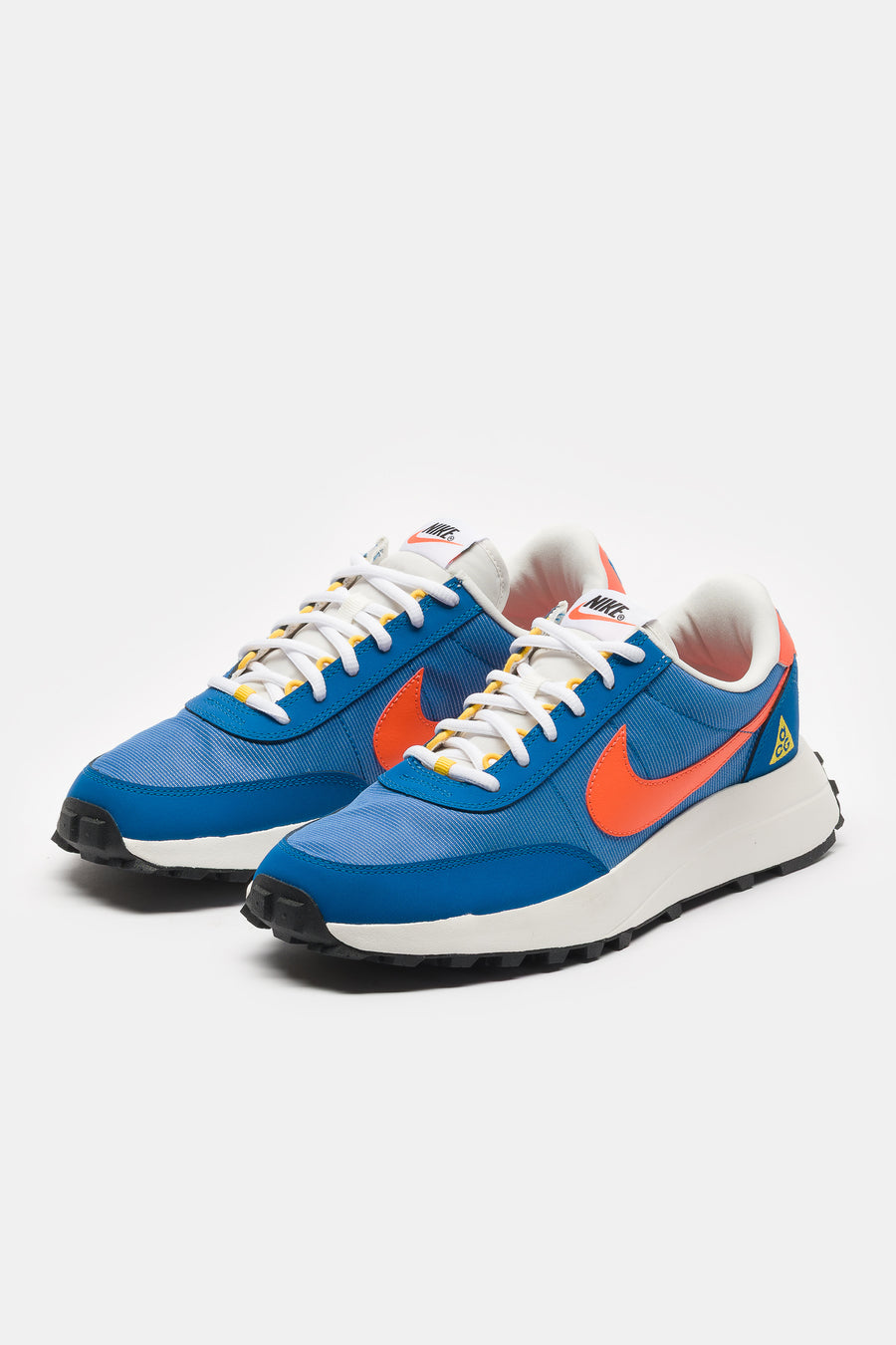 Nike ACG LDV Sneaker in Brilliant Blue/Turf Orange/Sail/White - Notre