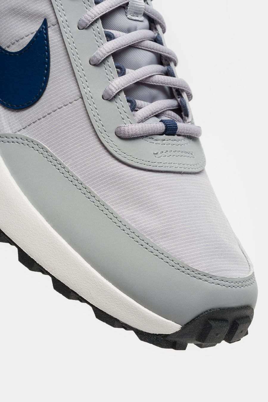 Nike ACG LDV Sneaker in Wolf Grey/Navy/Summit White/White - Notre