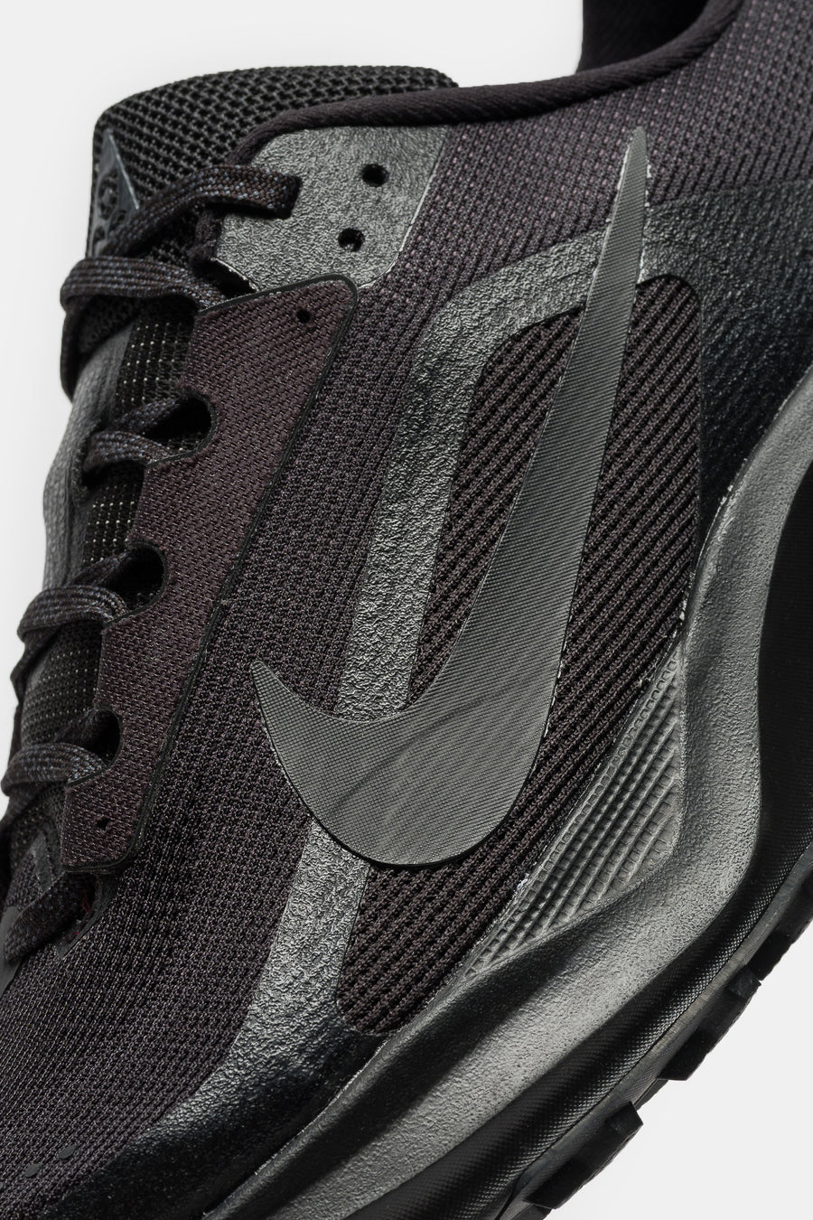 Nike ACG Pegasus Trail Sneaker in Black/Black/Anthracite - Notre
