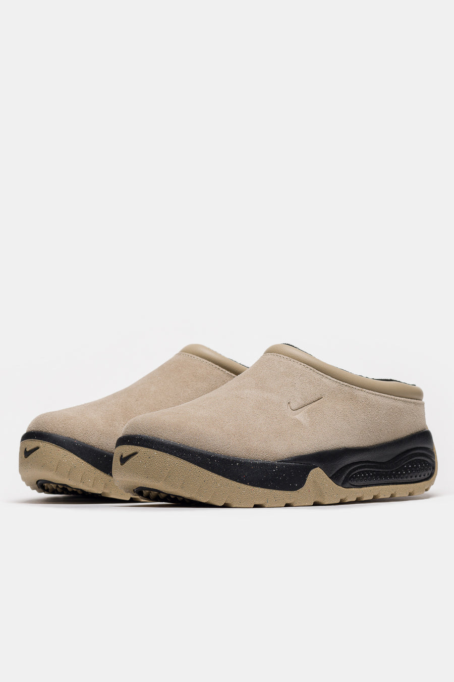 Nike ACG Rufus Sneaker in Limestone/Black - Notre