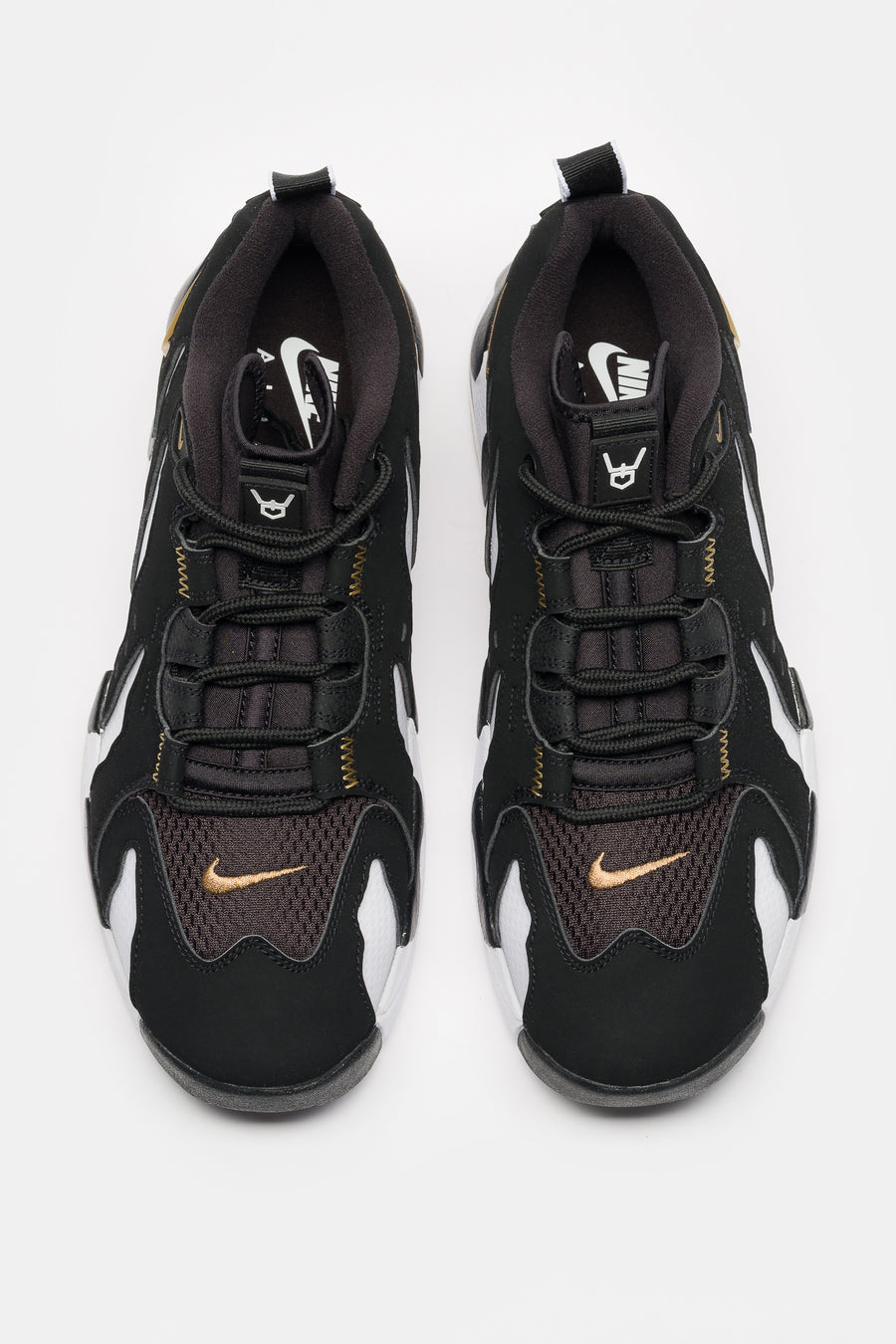 Nike Air DT Max '96 Low Sneaker in Black/Metallic Gold/White - Notre