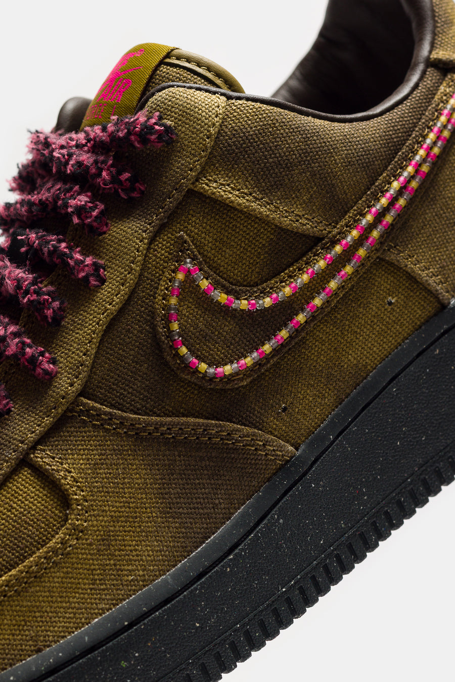 Nike Air Force 1 Sneaker in Desert Moss/Fierce Pink/Midwest Gold - Notre