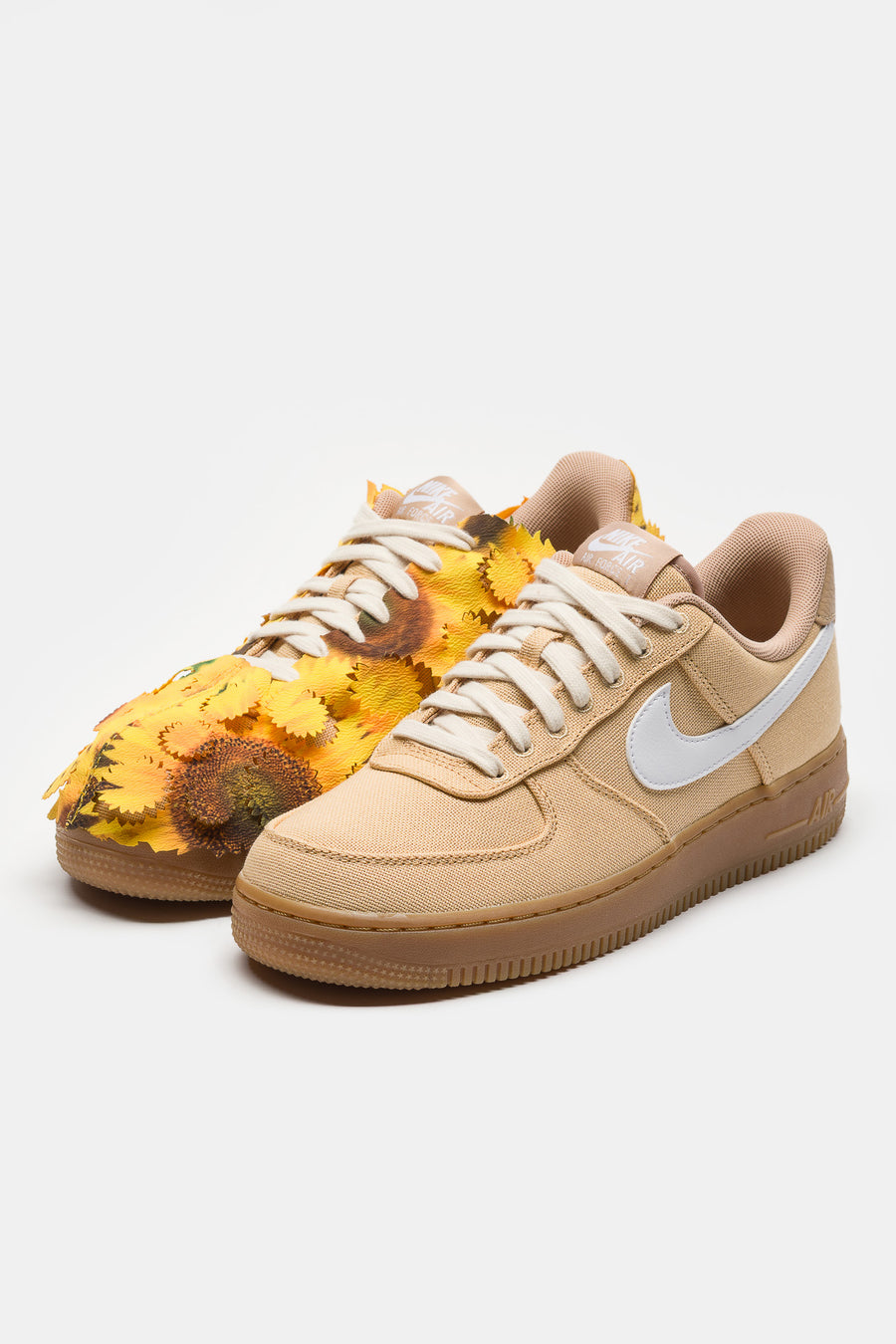 Nike Air Force 1 '07 LX Sneaker in Sesame/White/Hemp/Natural - Notre