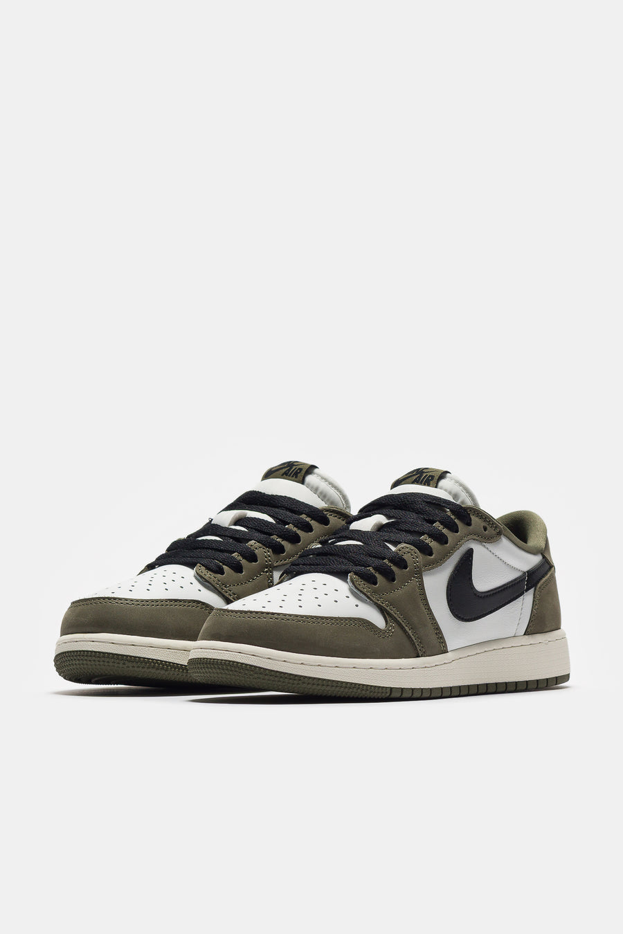 Jordan Air Jordan 1 Retro Low Big Kids Sneaker in Medium Olive/Black/Summit White/Sail - Notre