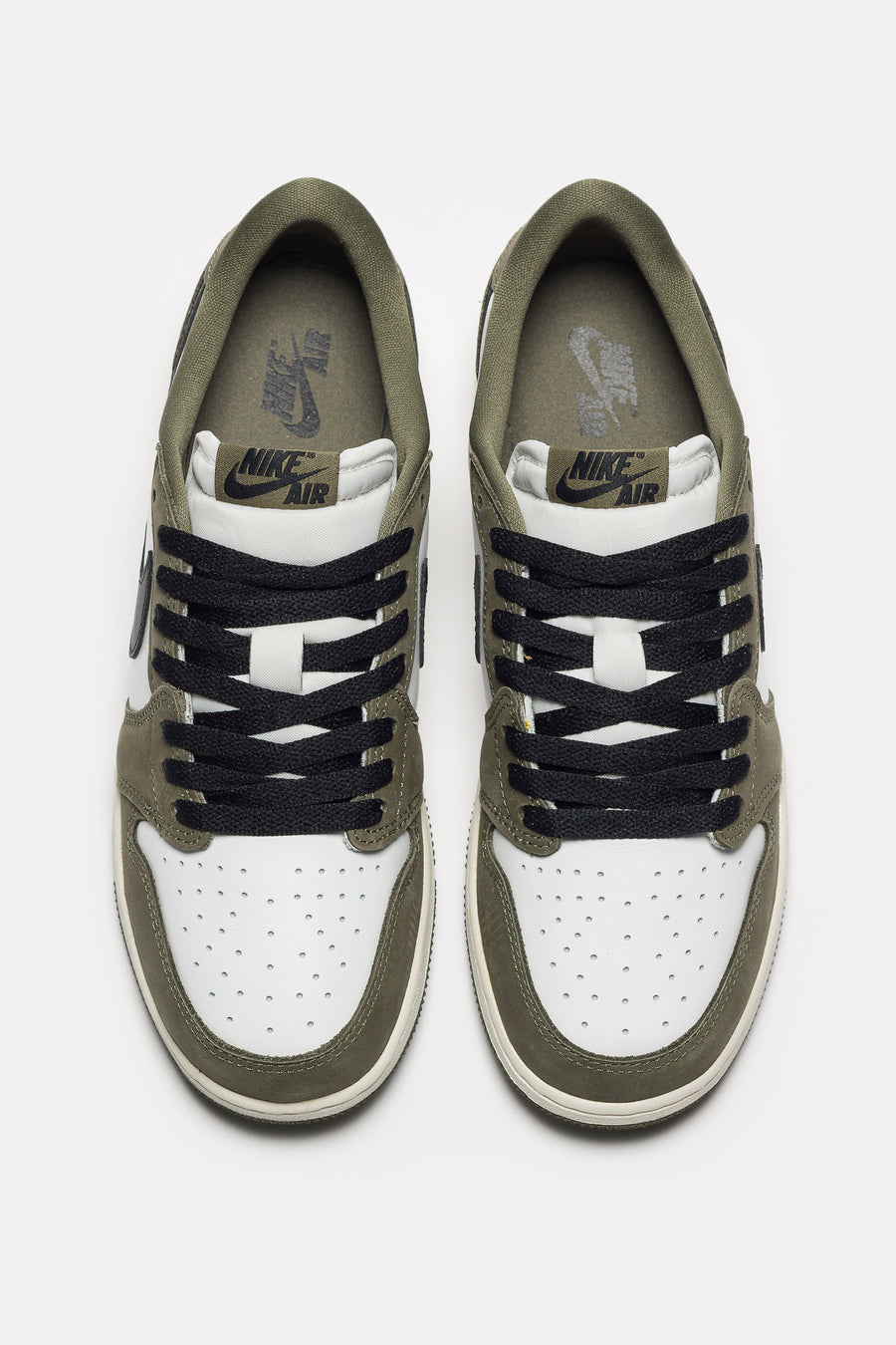 Jordan Air Jordan 1 Retro Low Big Kids Sneaker in Medium Olive/Black/Summit White/Sail - Notre