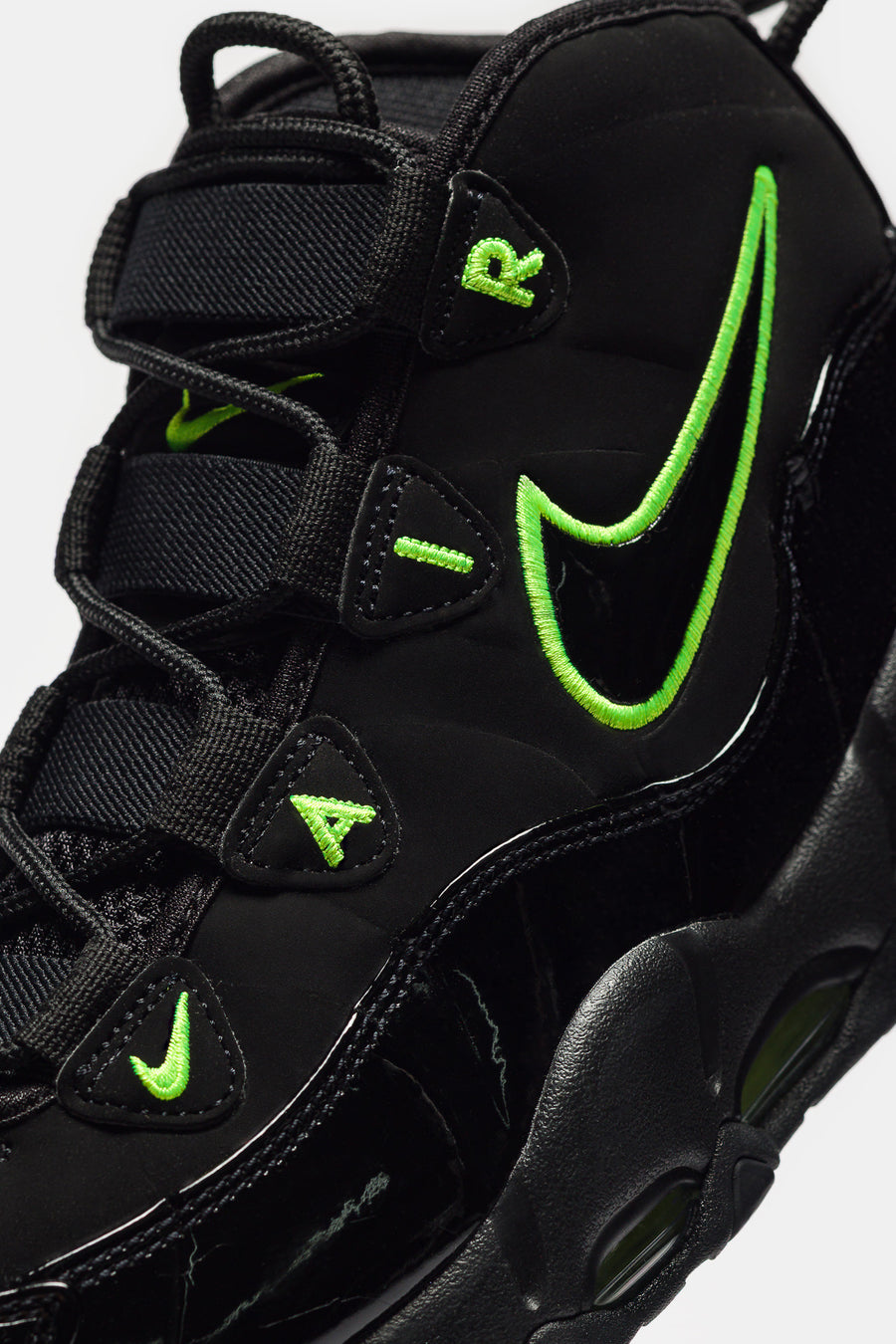Nike Air Max Uptempo '95 Sneaker in Black/Volt - Notre
