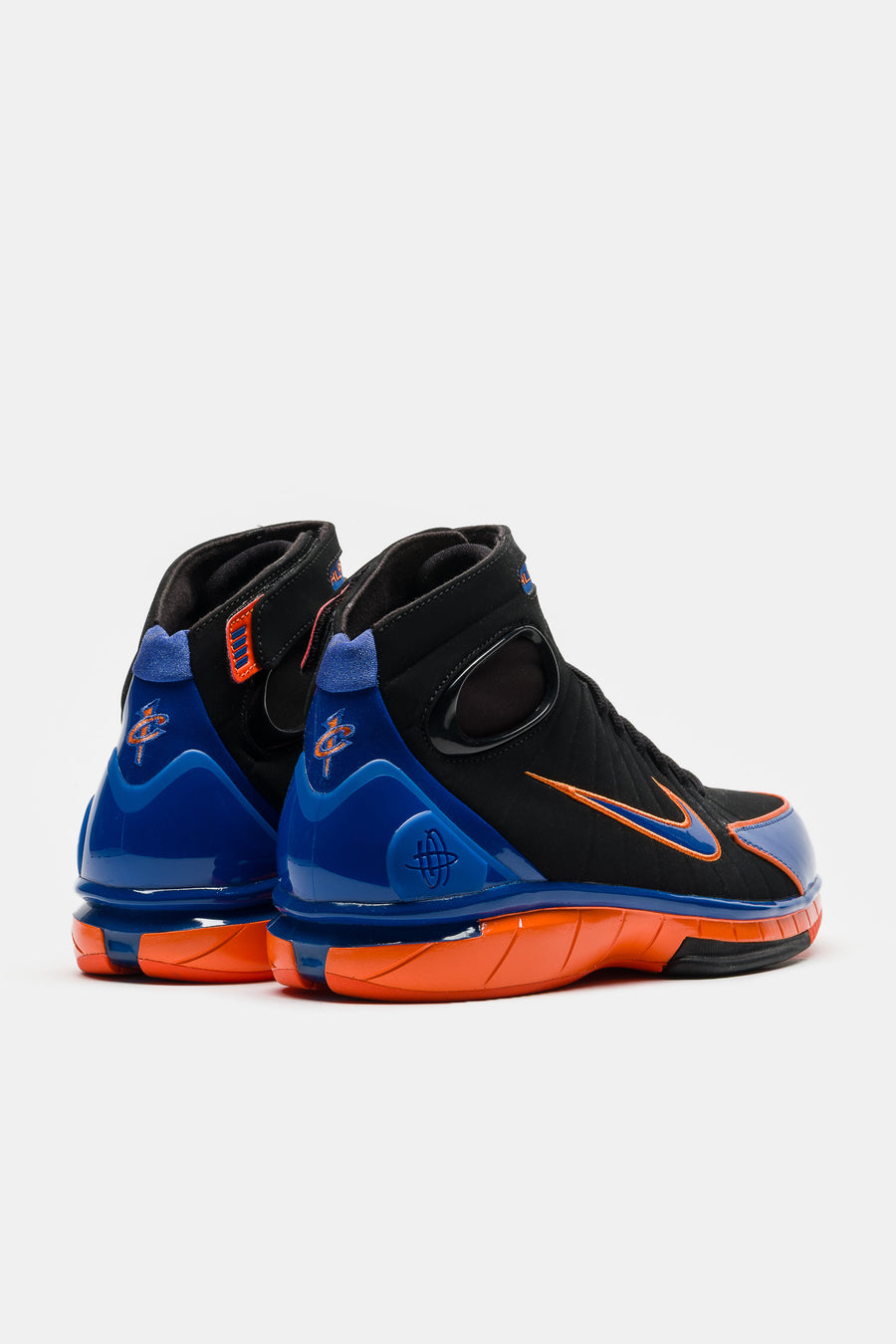 Nike Air Zoom Huarache 2K4 Sneaker in Black/Varsity Royal/Safety Orange - Notre